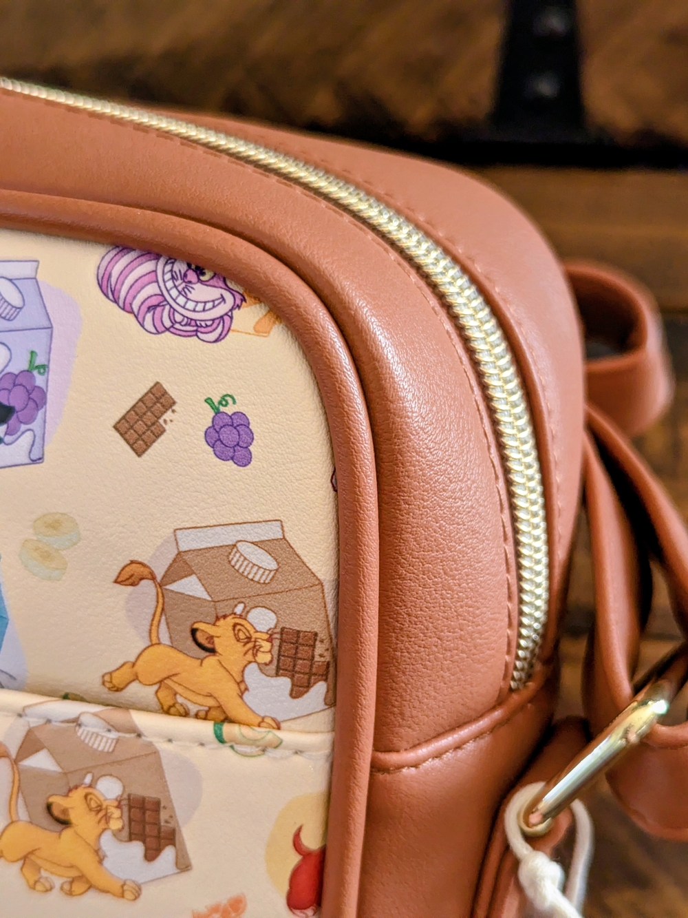 Loungefly Disney Cats Milk Cartons Crossbody Bag BNWT - Picture 9 of 12